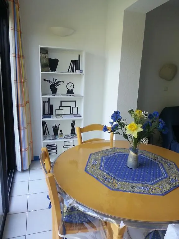 Les Amandiers N°808 Arles
